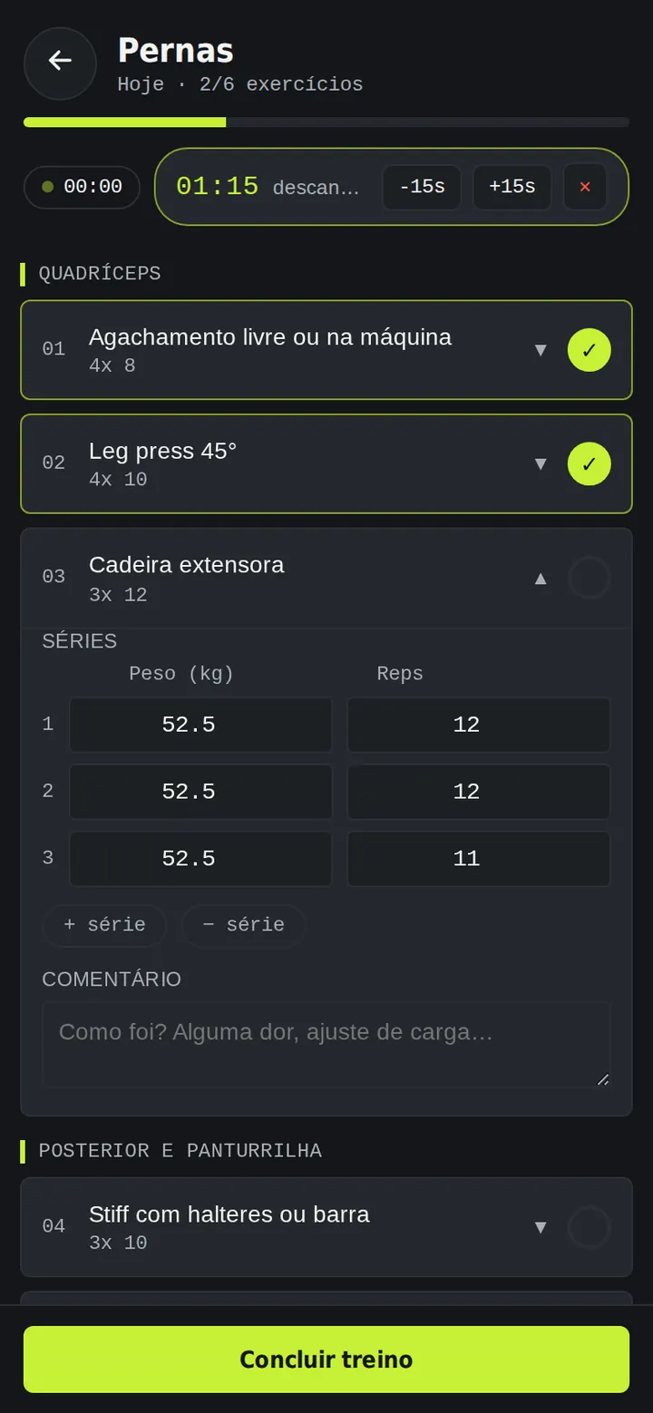 Ficha de academia no Movo com exercícios marcados como feitos e o timer de descanso rodando.